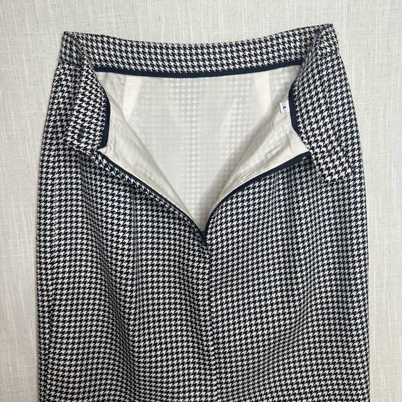 Vintage 80s Size Small Black and White Wool Houndstooth Pencil Wiggle Skirt - Picture 6 of 9